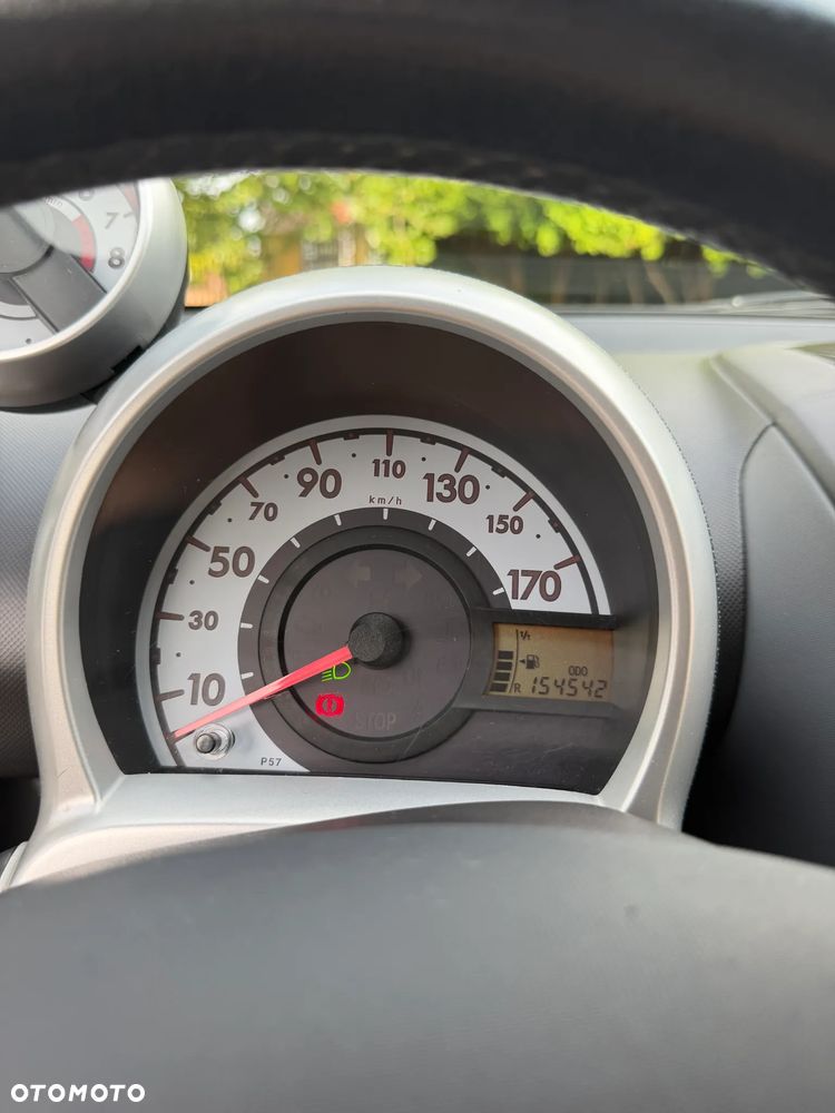 Peugeot 107 1.0 Trendy - 11