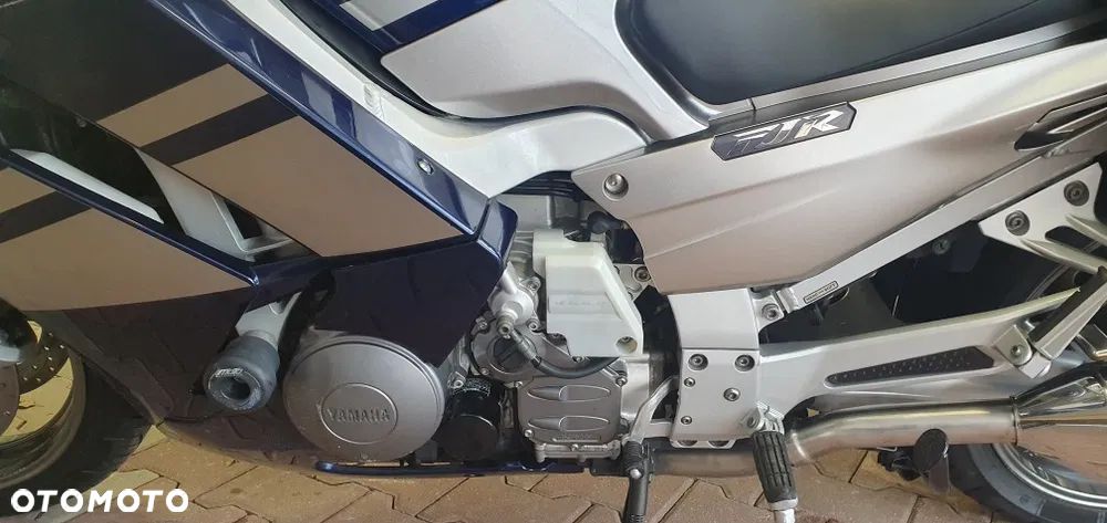 Yamaha FJR - 8