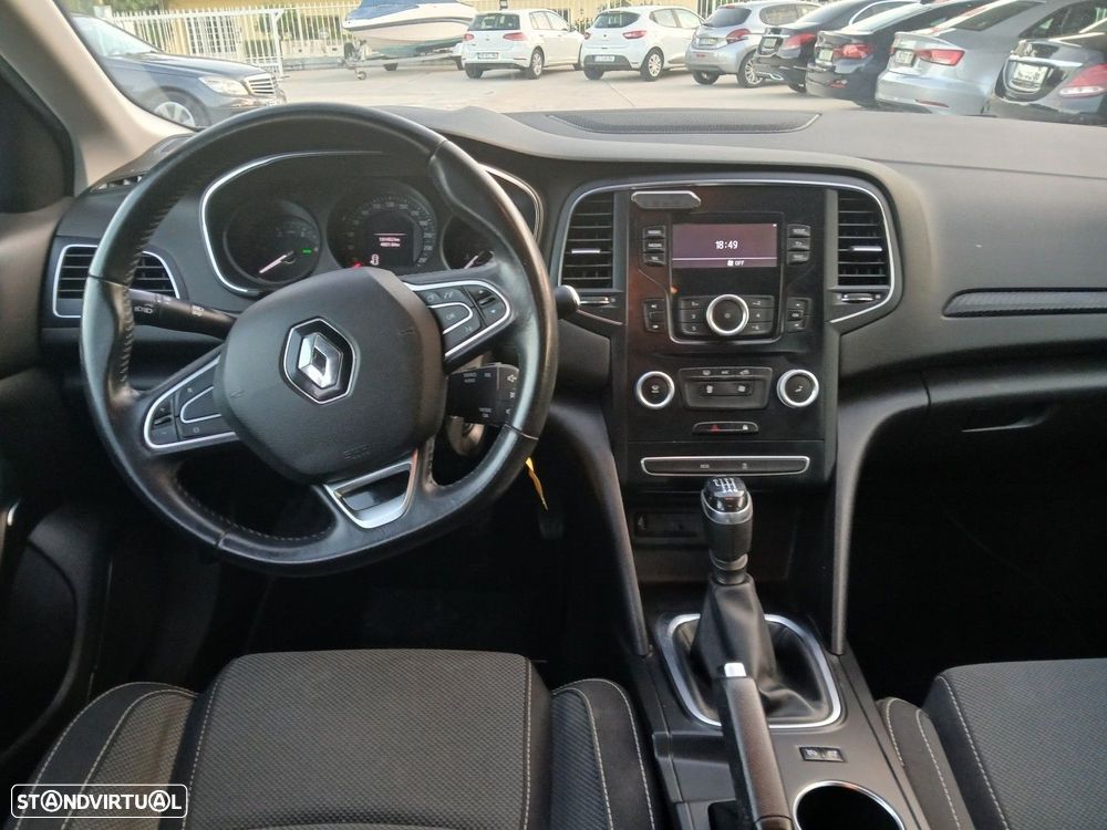 Renault Mégane 1.5 Blue dCi Zen - 14