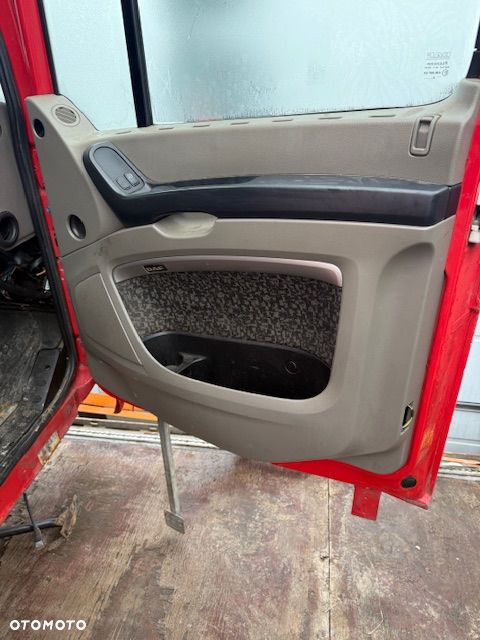 DAF XF 105 460 KABINA KOMPLETNA 2010/2011 rok - 11