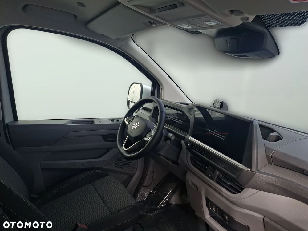 Volkswagen Transporter - 11