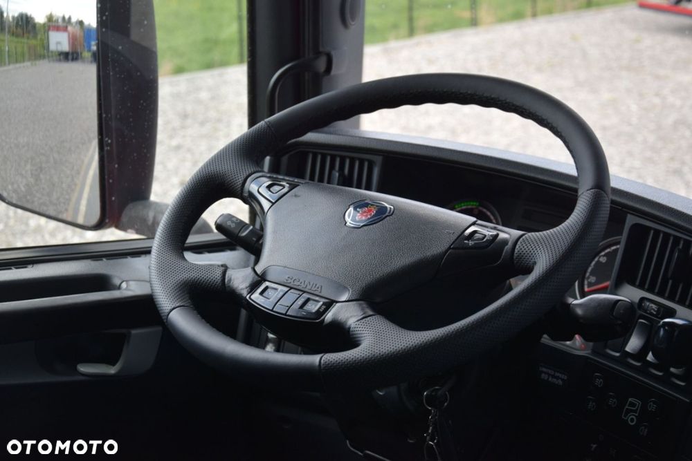 Scania R520 V8 Loglift 125S - 33