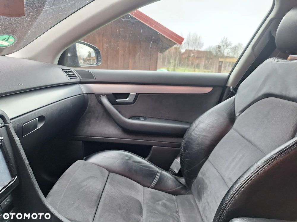 Audi A4 Limousine 2.0 TDI DPF - 25