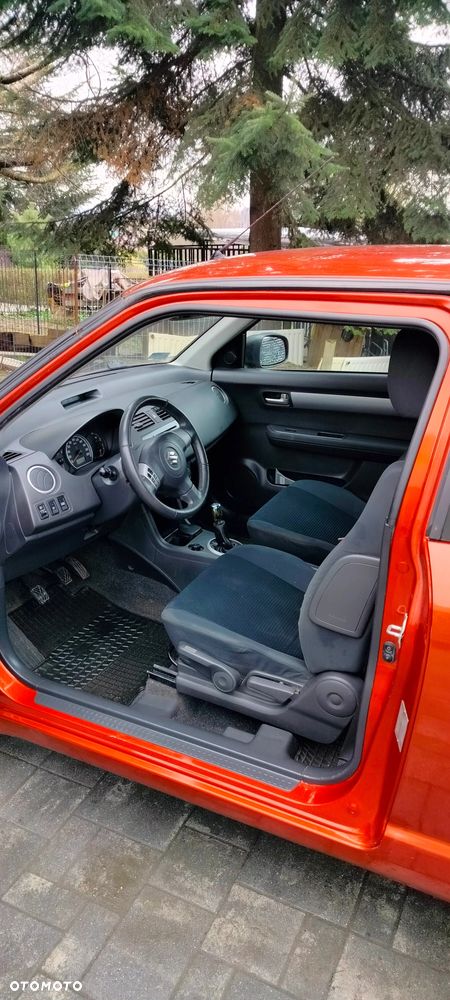 Suzuki Swift 1.3 Comfort - 5
