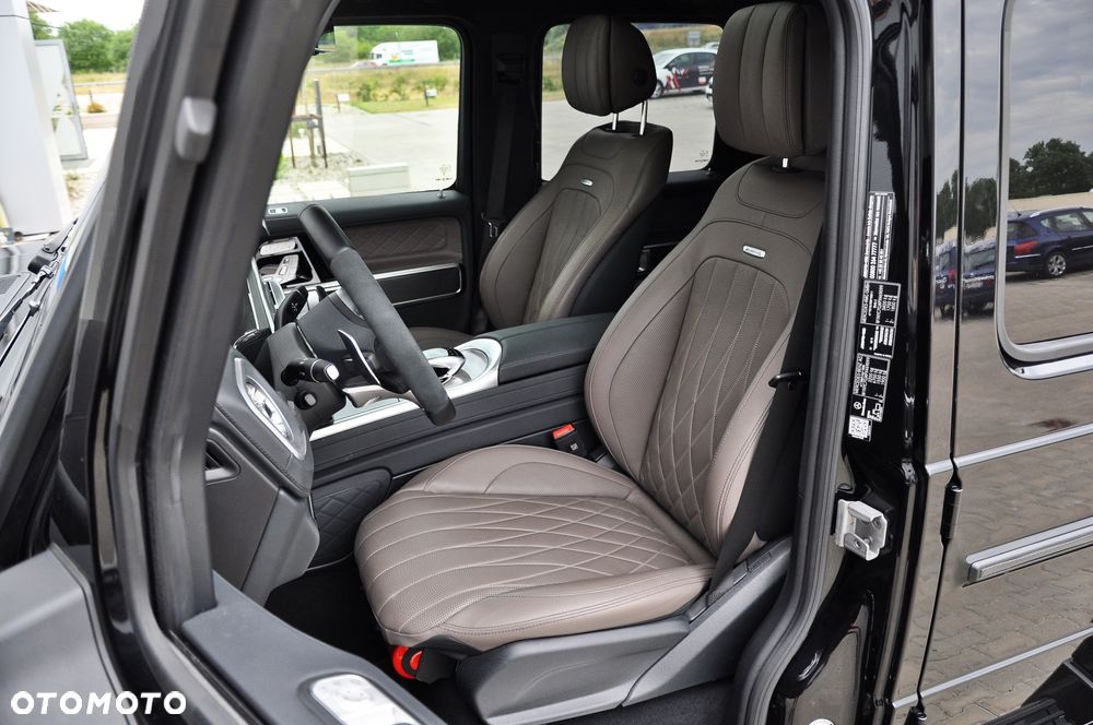 Mercedes-Benz Klasa G AMG 63 4x4 2 - 12