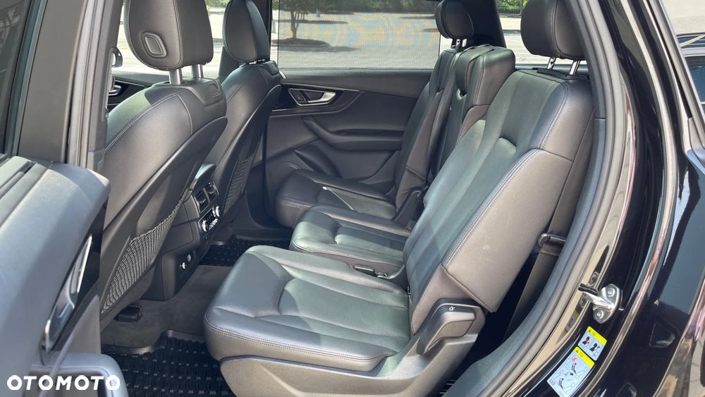 Audi Q7 3.0 TFSI Quattro Tiptronic - 17