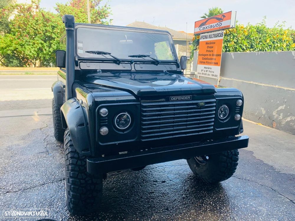 Land Rover Defender 90 2.5 Td5 E - 5