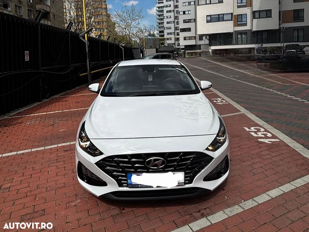 Hyundai i30 1.5 T-GDI 160CP MHEV 5DR 7DCT Highway - 7