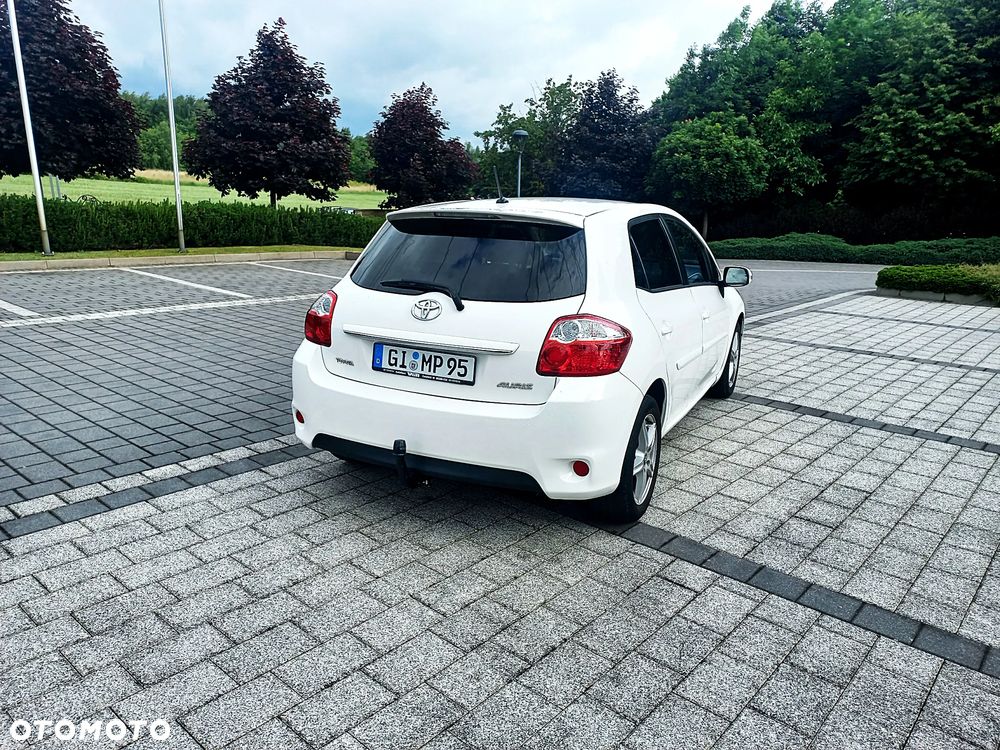 Toyota Auris 1.6 Edition - 15
