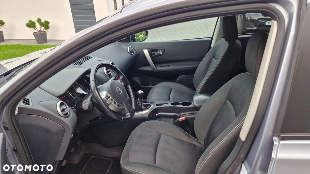 Nissan Qashqai 1.6 dCi DPF tekna - 15