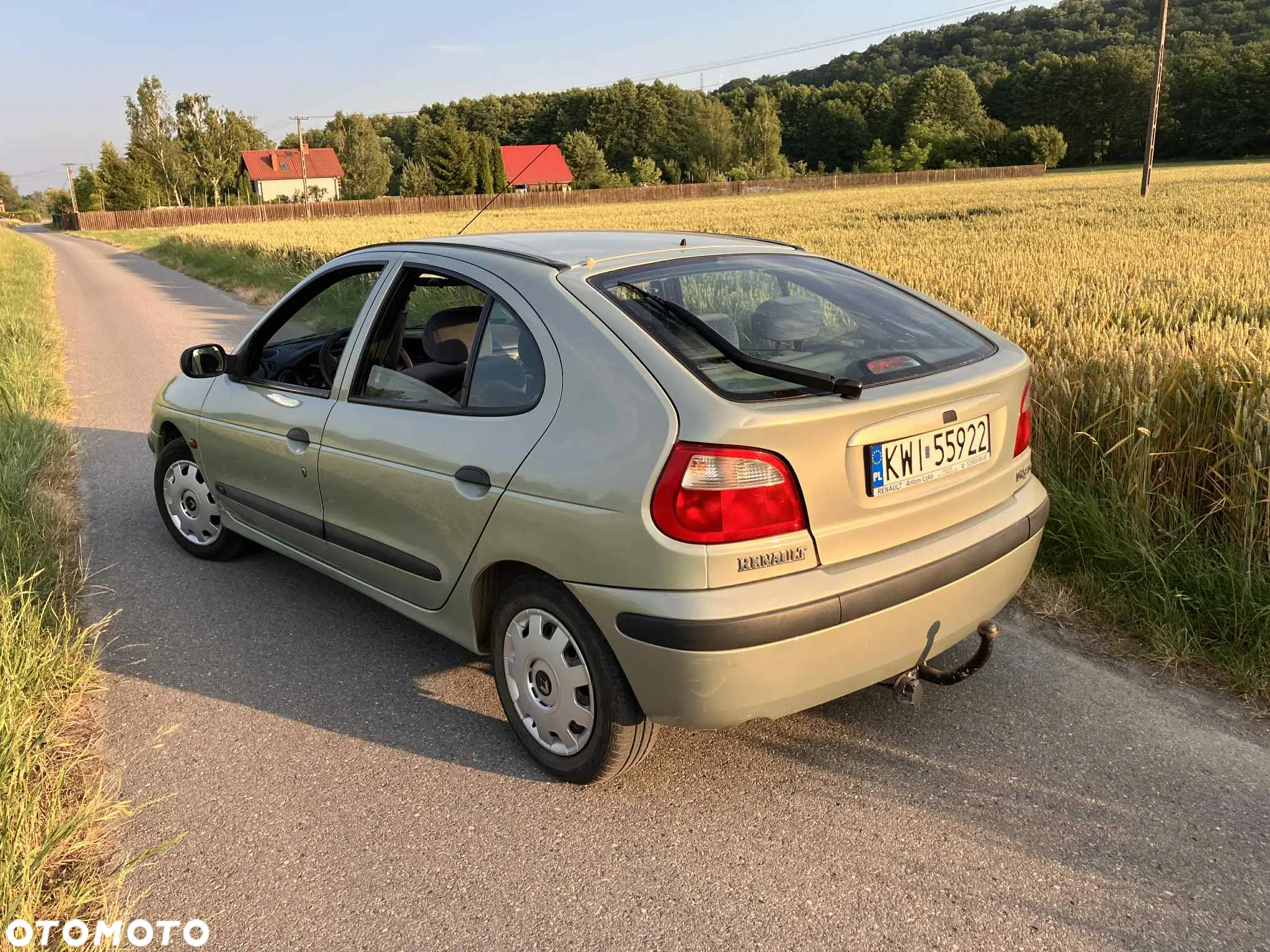 Renault Megane 1.4 RN 16V - 6