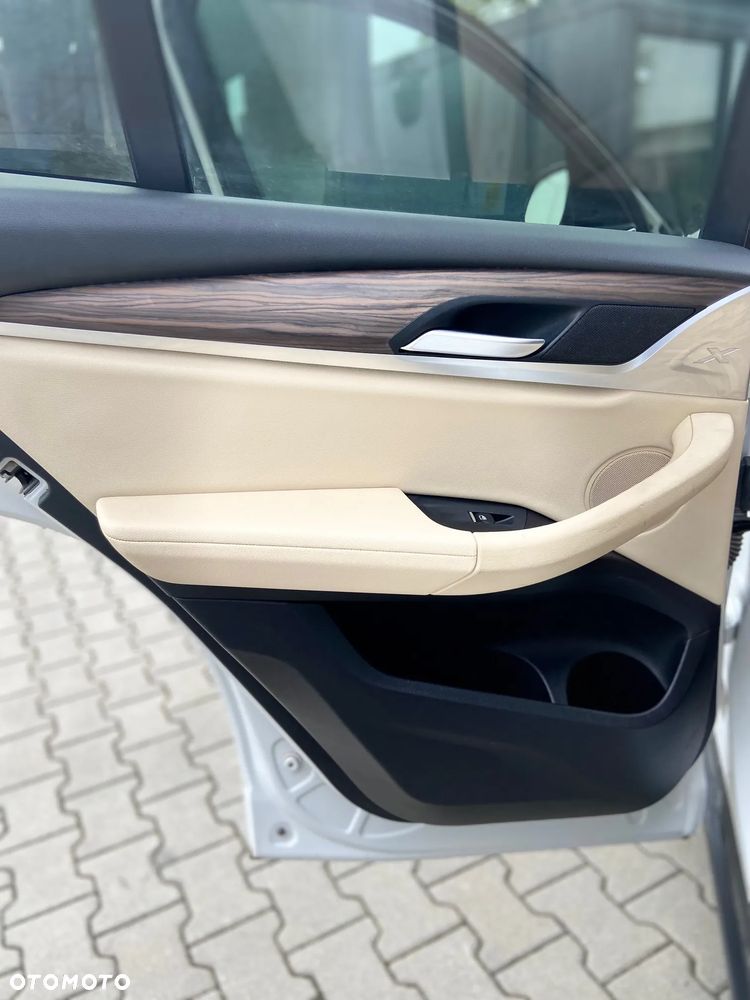 BMW X3 - 8