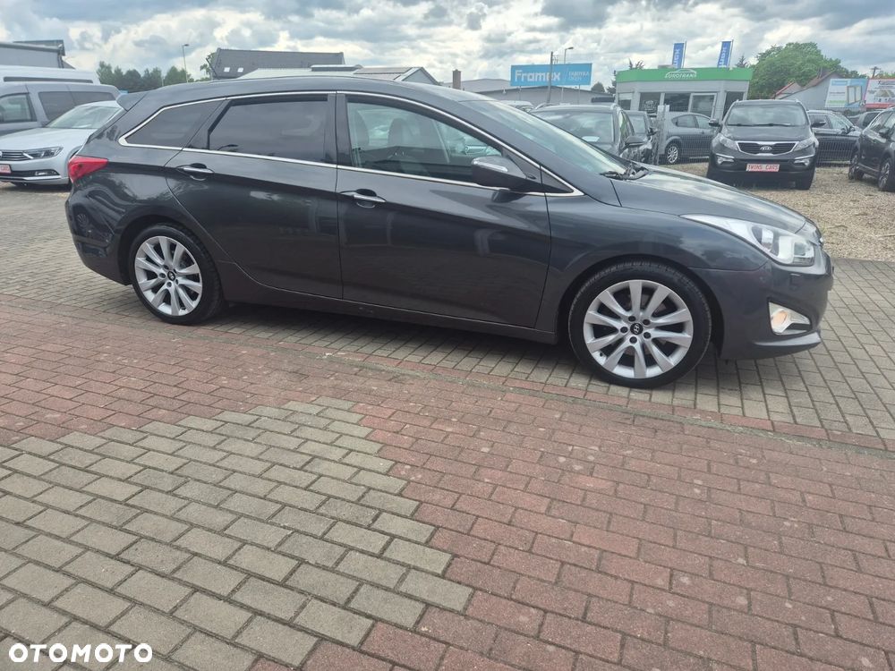 Hyundai i40 1.7 CRDi Automatik Premium - 4