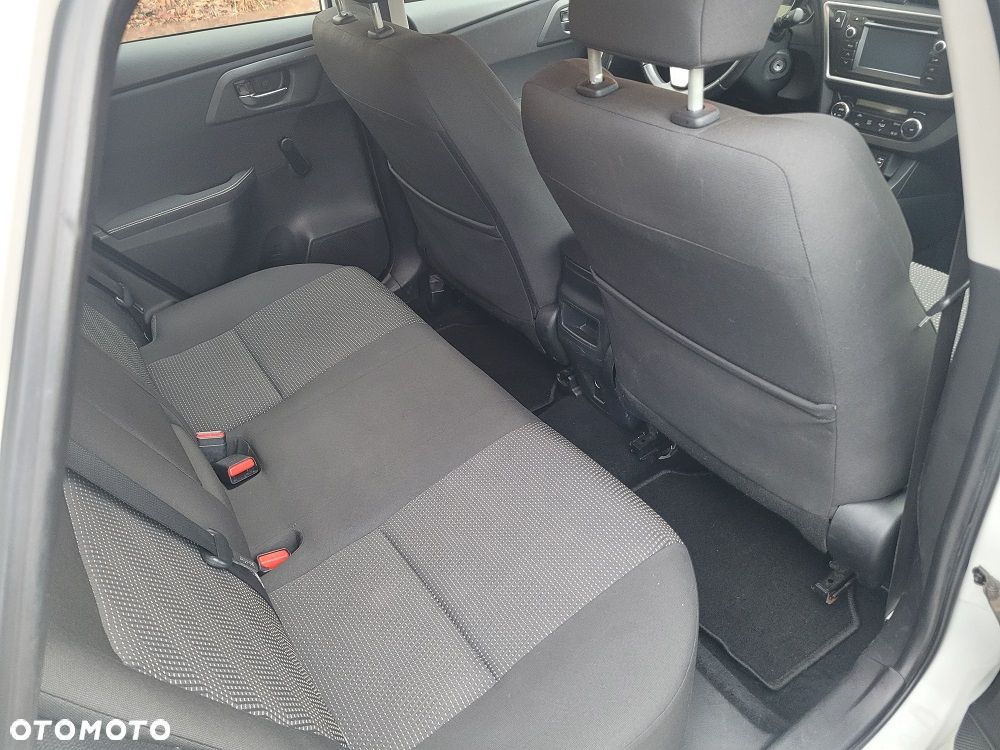 Toyota Auris 1.33 Dual-VVT-i Comfort - 10