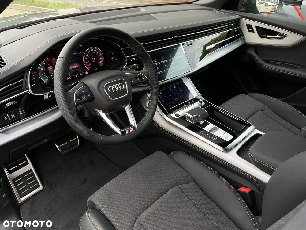 Audi Q8 55 TFSI mHEV Quattro Tiptronic - 27