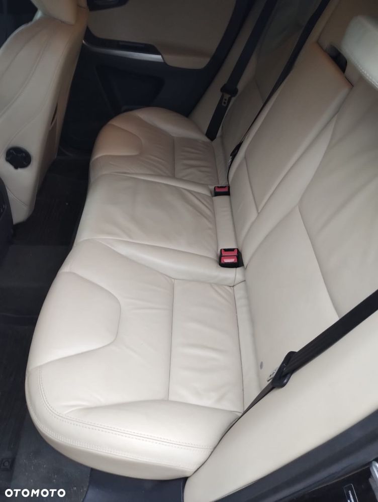 Volvo XC 60 T6 AWD Summum - 19