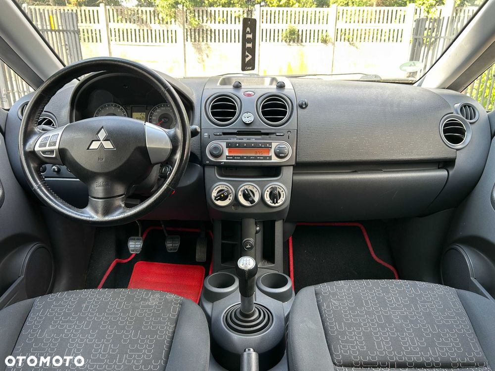 Mitsubishi Colt - 7