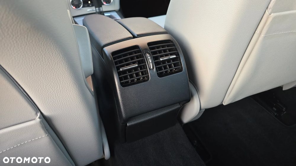Mercedes-Benz Klasa C 180 BlueEFFICIENCY Avantgarde - 25