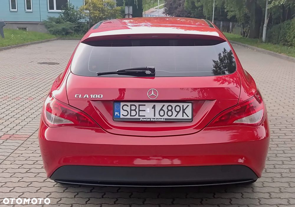 Mercedes-Benz CLA 180 - 6