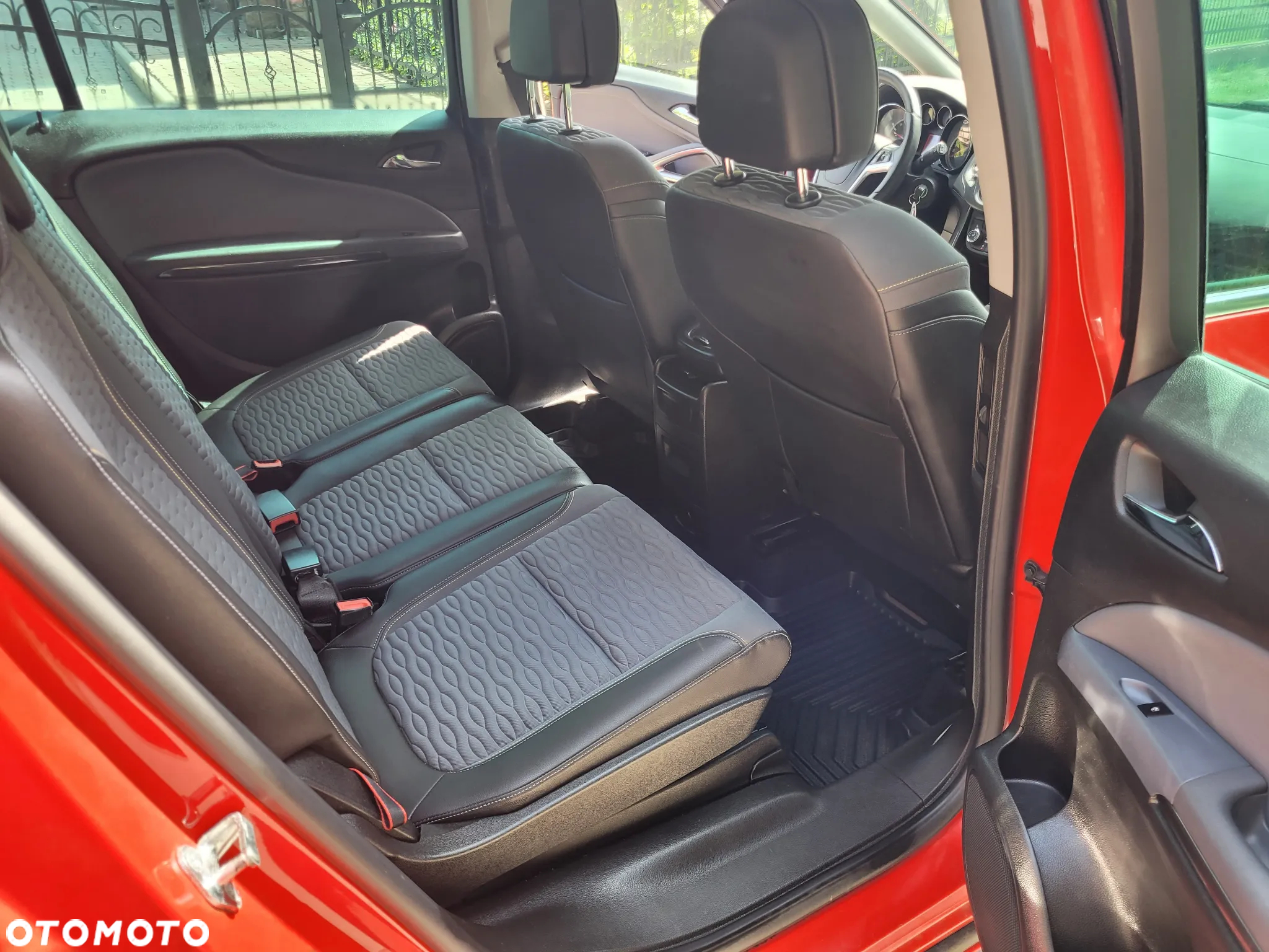 Opel Zafira 1.4 T Cosmo EcoFLEX S&S - 18