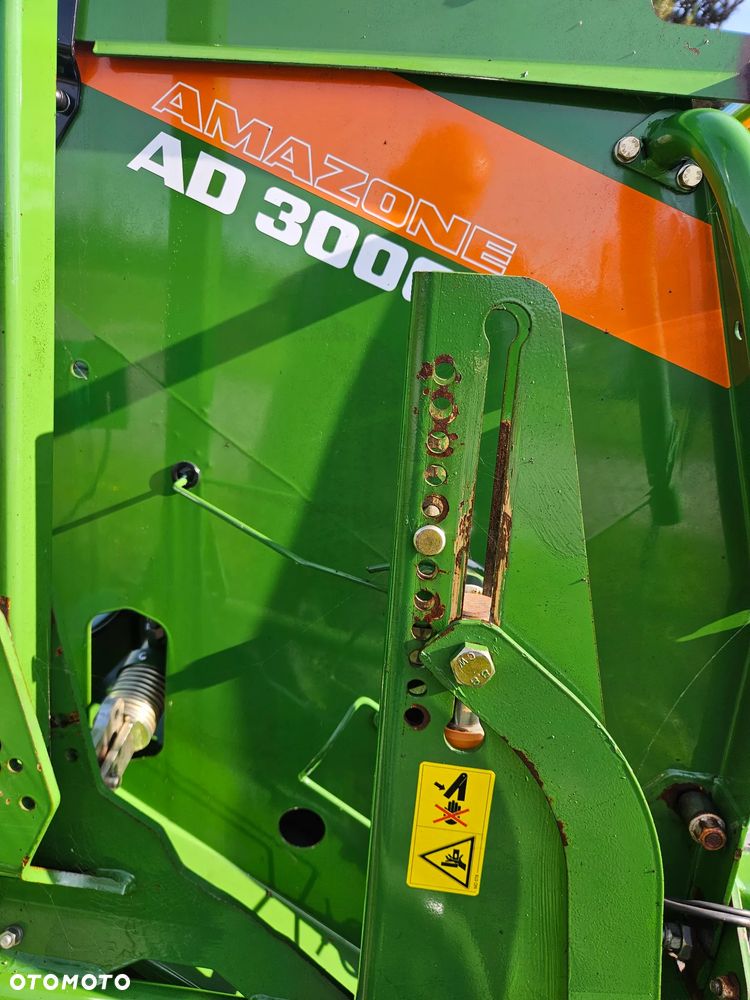 Amazone AD 3000 SUPER + KX + KW580MM - 8
