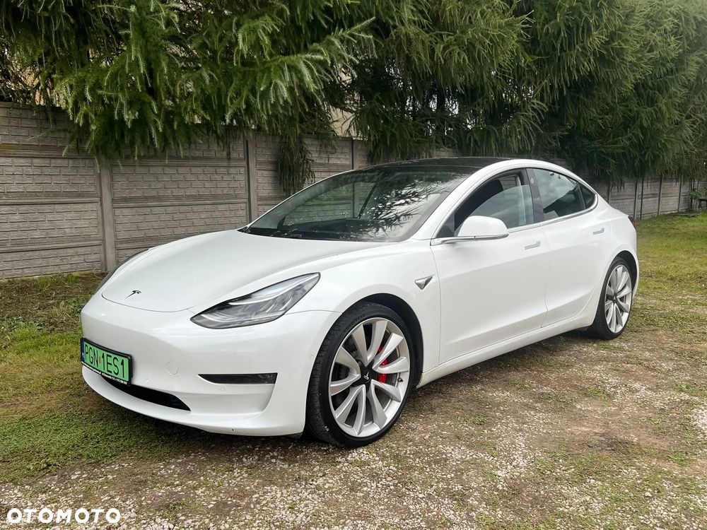 Tesla Model 3 Performance AWD - 36