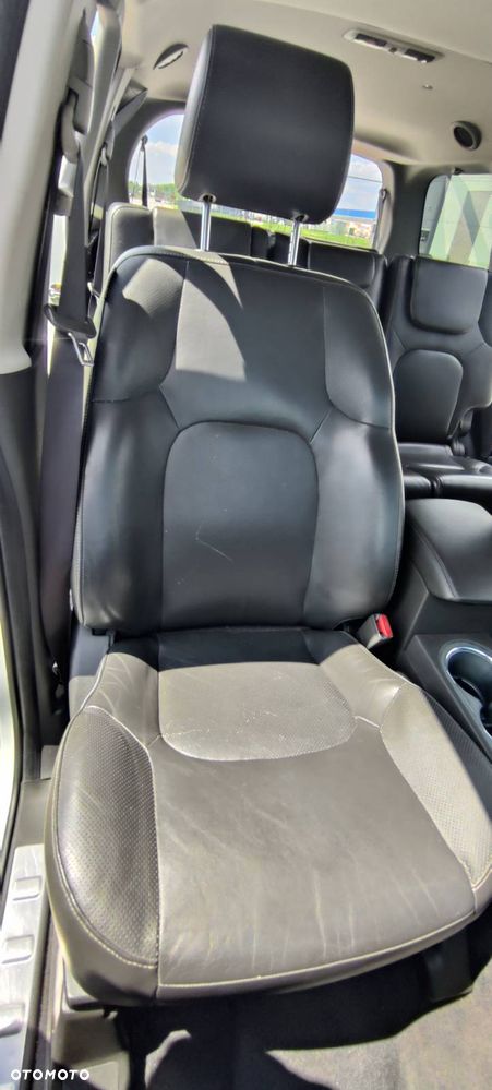 Nissan Pathfinder 2.5 DCi LE - 13
