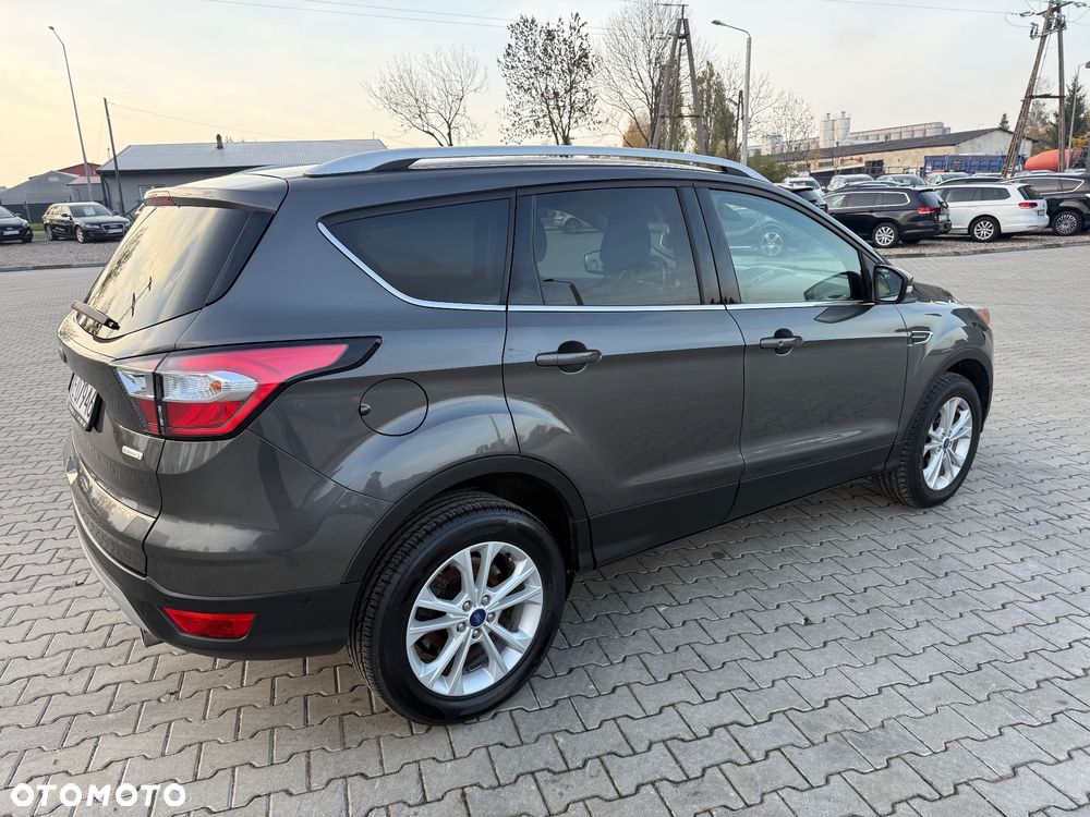 Ford Kuga 1.5 EcoBoost 2x4 Titanium - 12