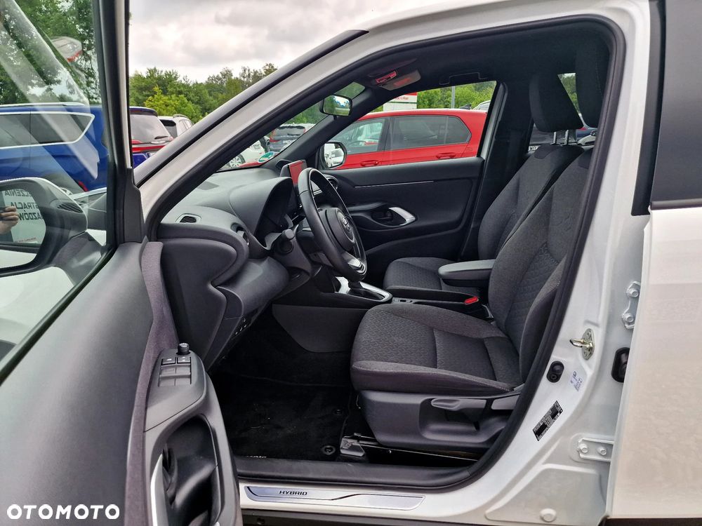 Toyota Yaris Cross 1.5 VVT-i Team Deutschland - 15