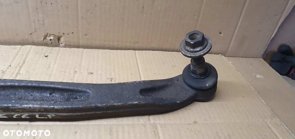 Wahacz lewy przód przedni lewy Audi A6 C6 4F0407693G - 3