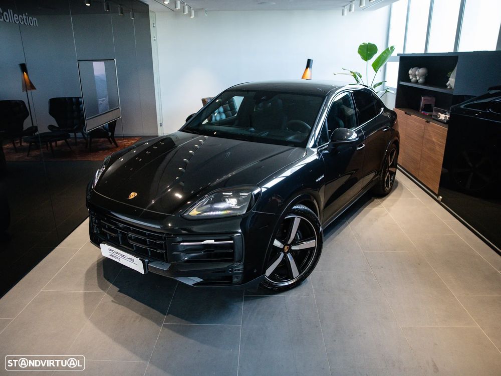 Porsche Cayenne Coupé E-Hybrid - 4