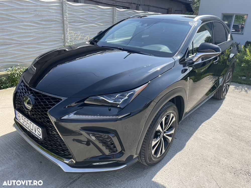 Lexus Seria NX - 2