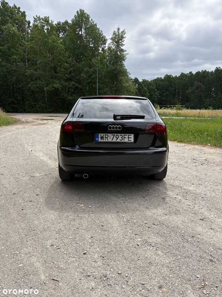 Audi A3 Sportback 1.6 Ambiente - 3