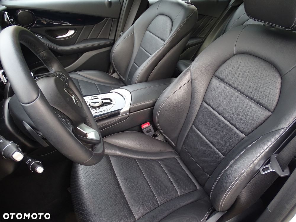 Mercedes-Benz GLC 250 4Matic 9G-TRONIC - 13