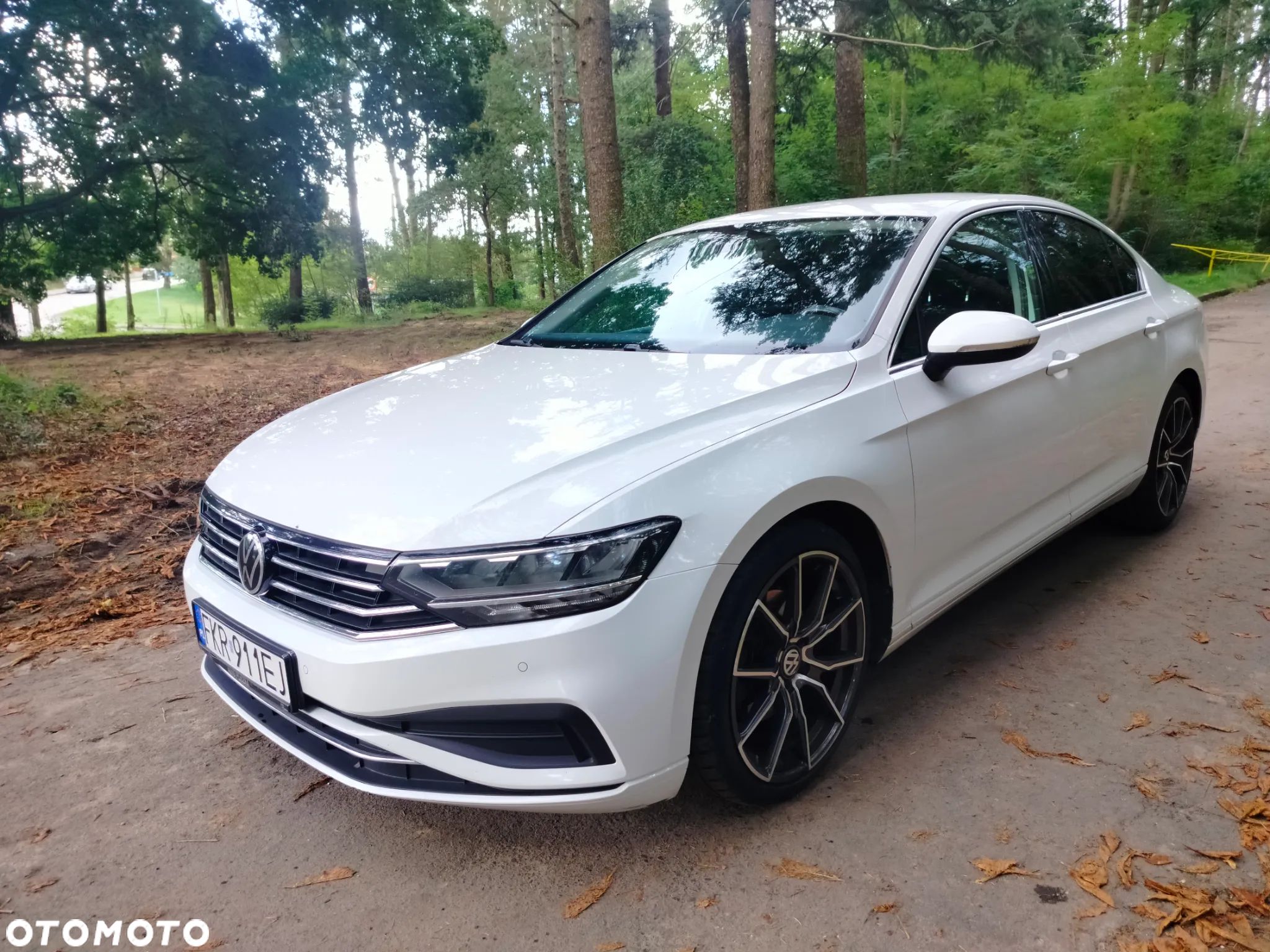 Volkswagen Passat 2.0 TSI Elegance DSG - 1