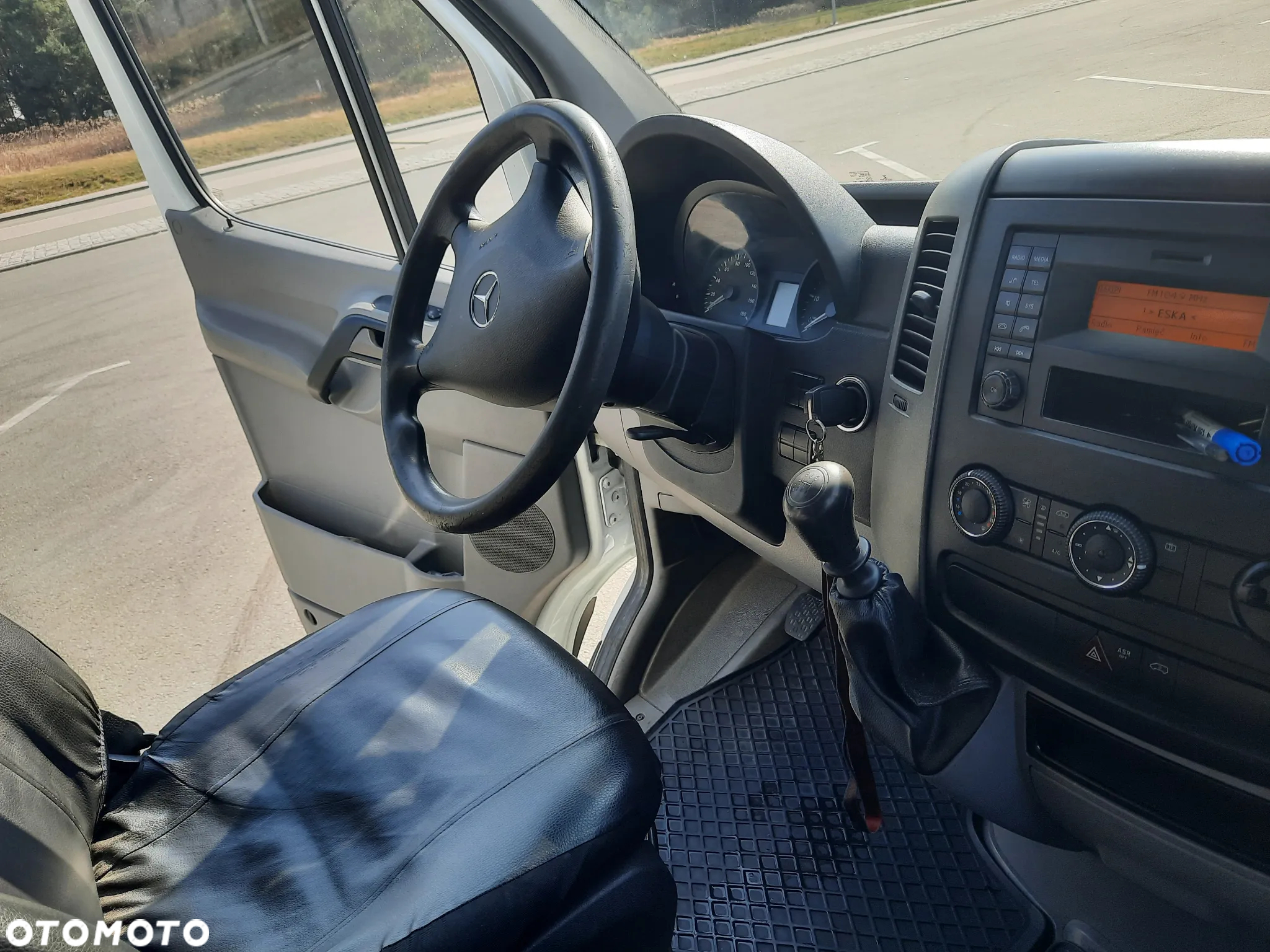 Mercedes-Benz Sprinter - 7