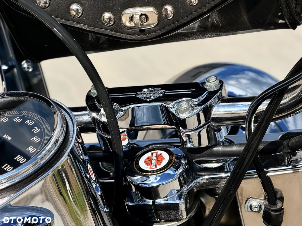 Harley-Davidson Softail Heritage Classic - 27