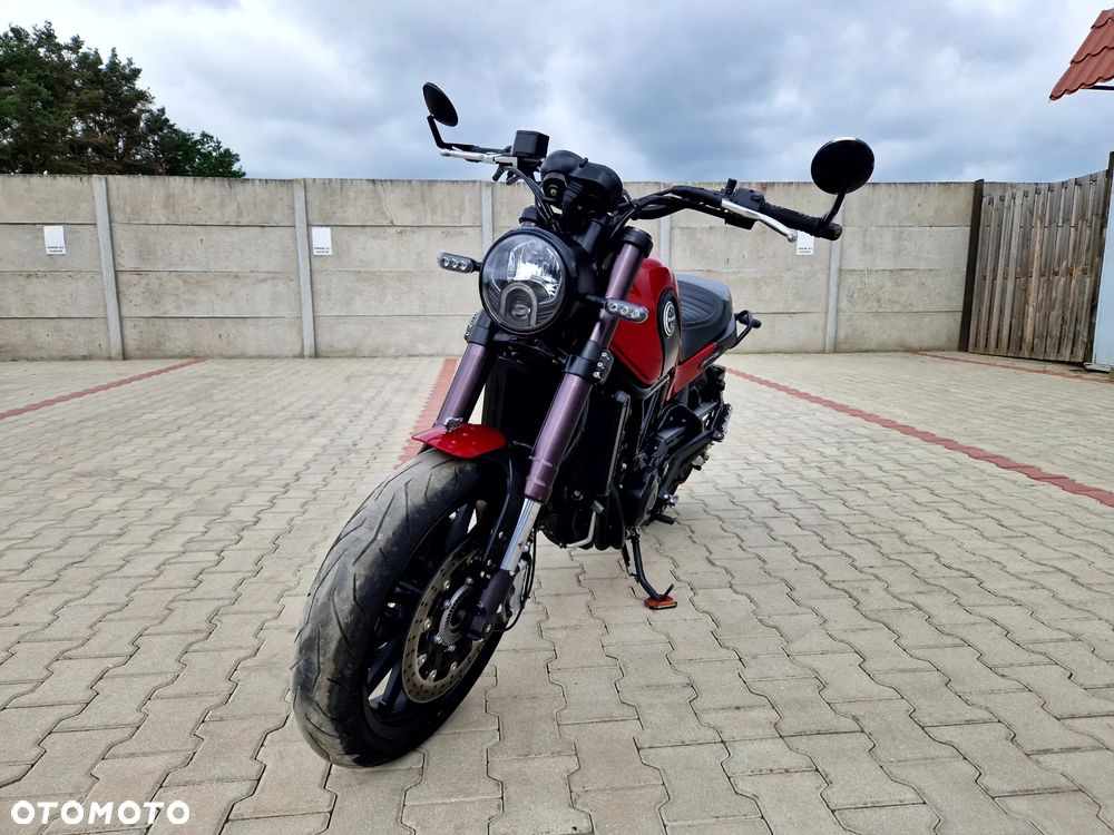 Benelli Leoncino Trail - 13