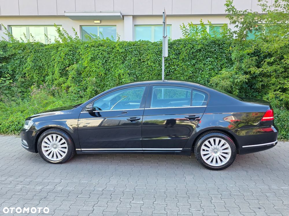 Volkswagen Passat 2.0 TDI Comfortline - 5