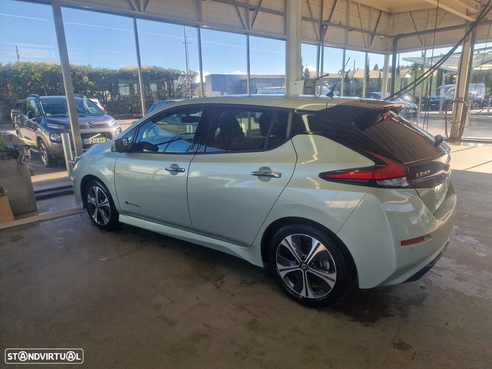 Nissan Leaf 40 kWh N-CONNECTA - 1