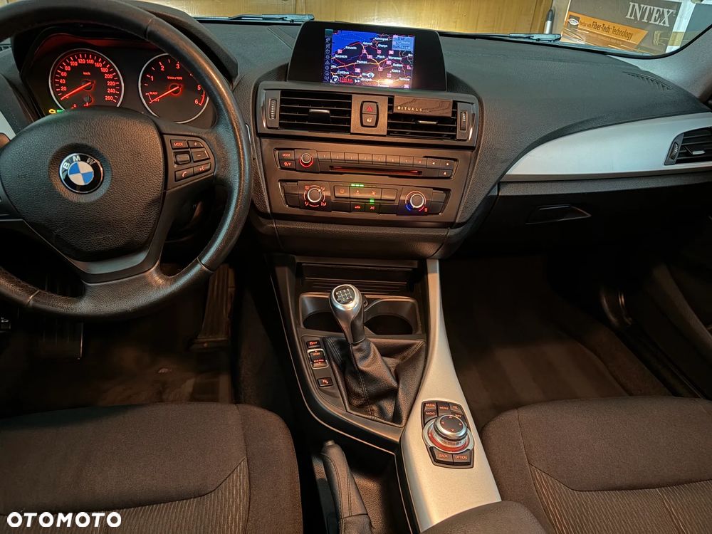 BMW Seria 1 - 8