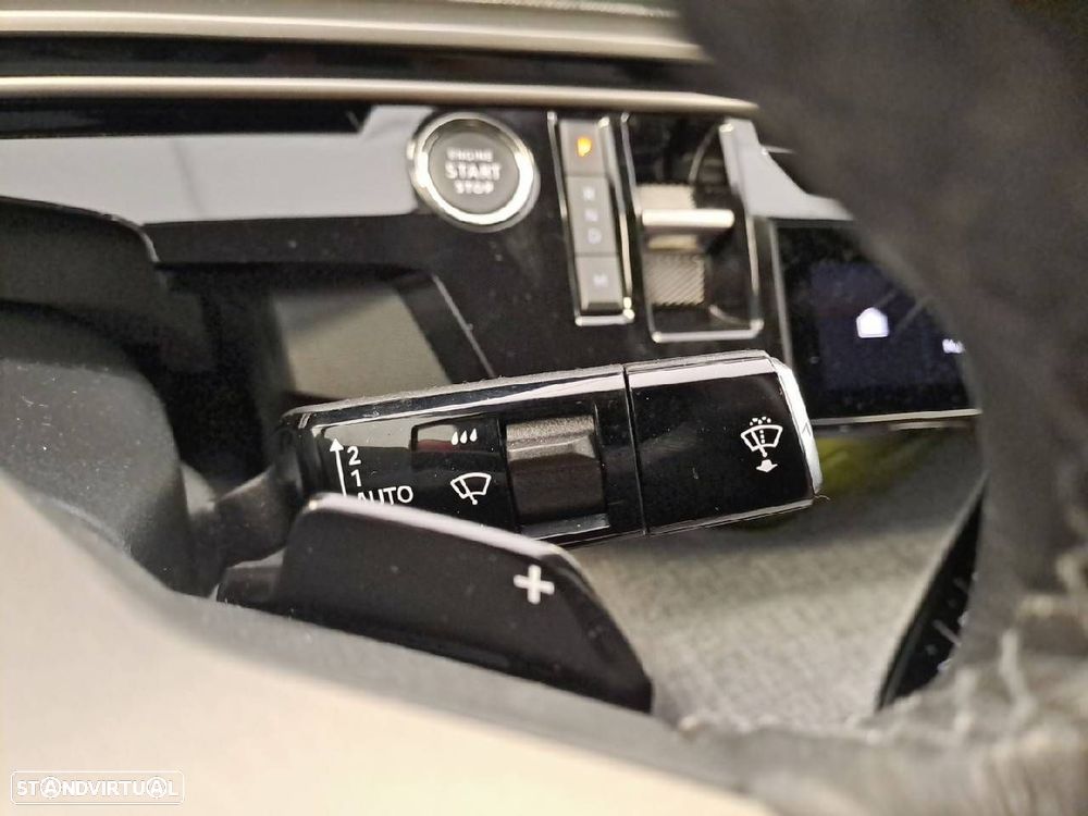 Peugeot 3008 1.2 Hybrid Allure e-DCS6 - 14