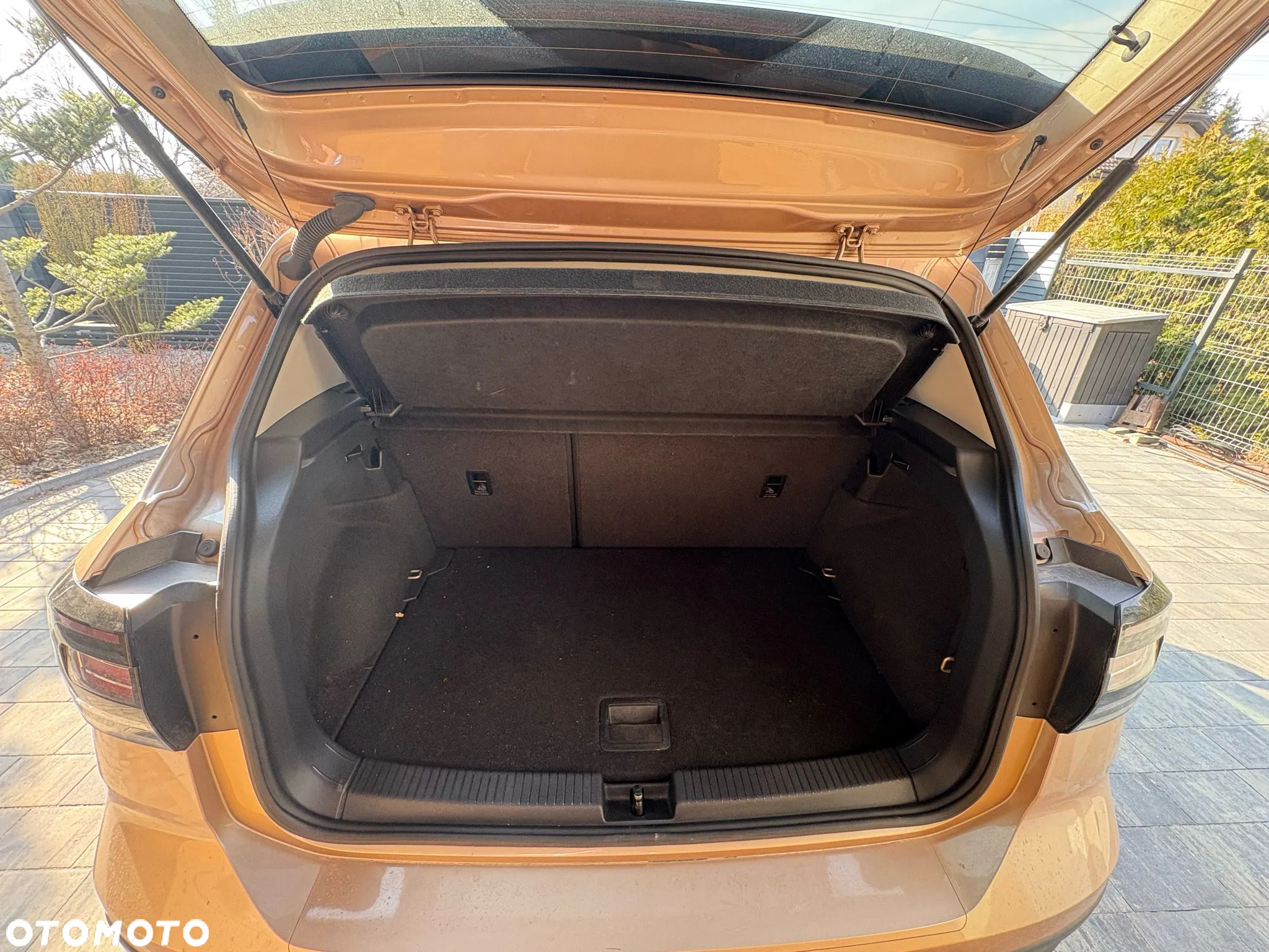 Volkswagen T-Cross 1.0 TSI Special Edition - 16