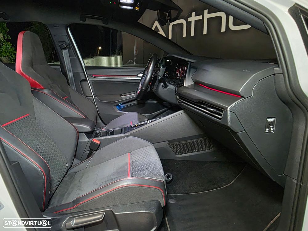 VW Golf 2.0 TSI GTI Clubsport DSG - 29