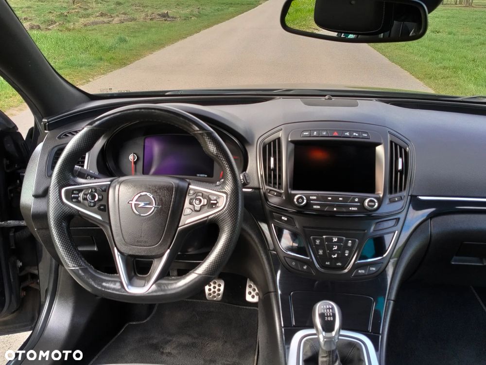 Opel Insignia 2.0 CDTI 4x4 ecoFLEX Start/Stop Business Innovation - 22