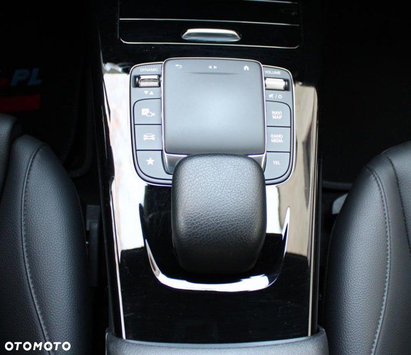 Mercedes-Benz CLA - 39