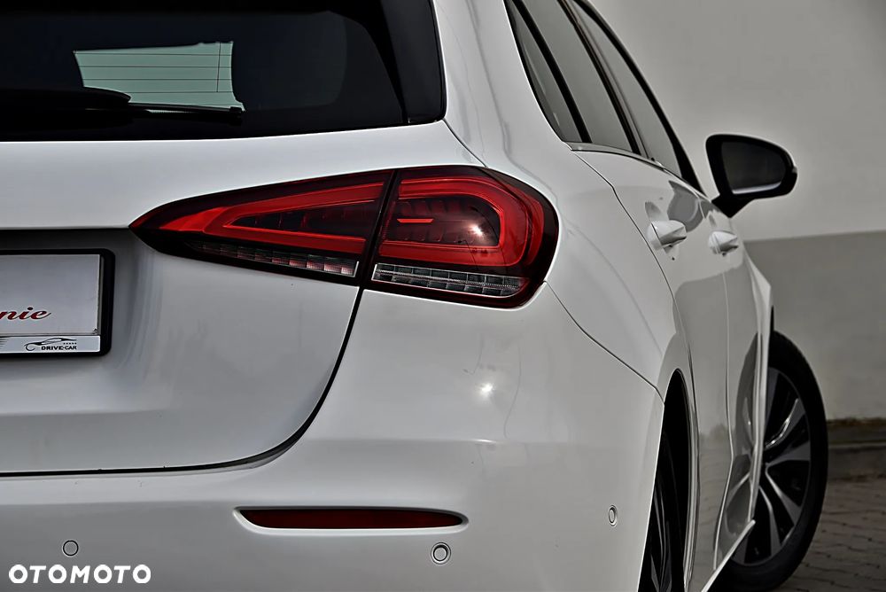 Mercedes-Benz Klasa A 200 7G-DCT - 9