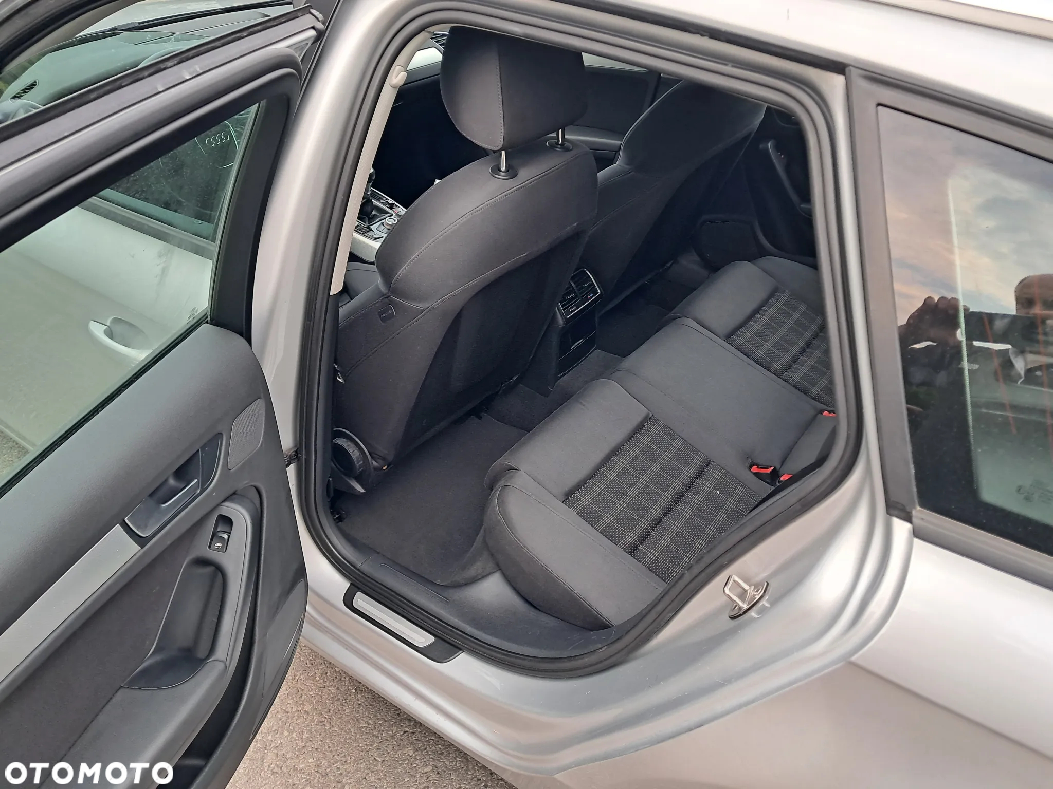 Audi A4 2.0 TDI Limited Edition - 16