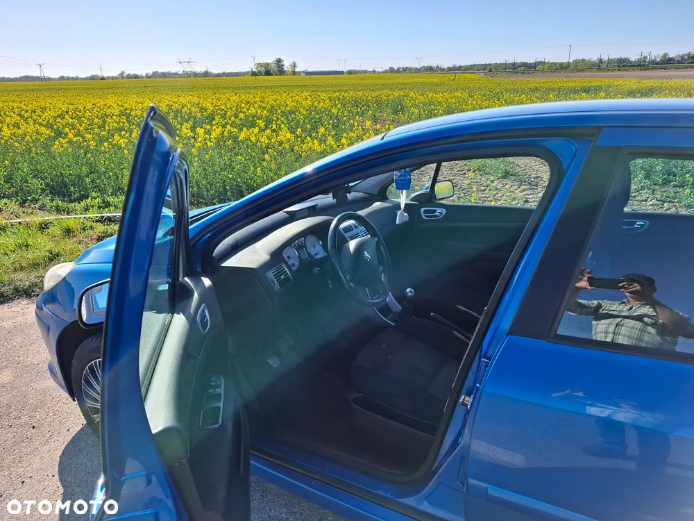 Peugeot 307 1.6 HDI Oxygo - 4
