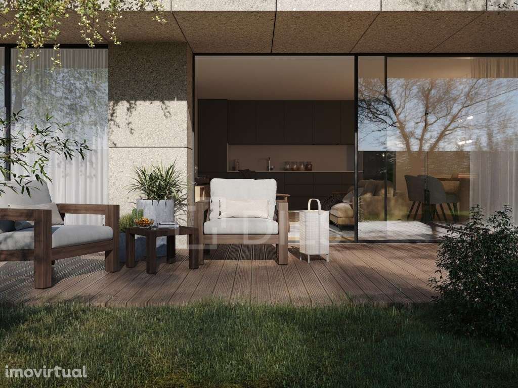 Apartamento T2 com jardim, no centro do Porto - Grande imagem: 4/37